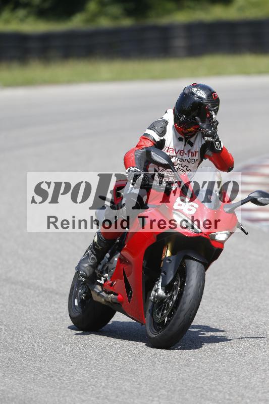 /Archiv-2025/27 12.06.2025 Ducati Schweiz Trackday Warmup  ADR/gelb-jeaune/86
